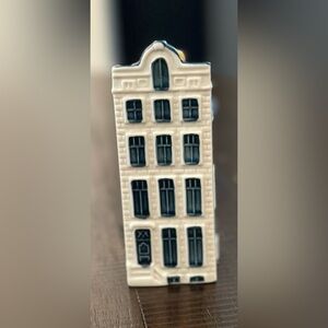 KLM BOLS Delft Blue miniature canal house #67